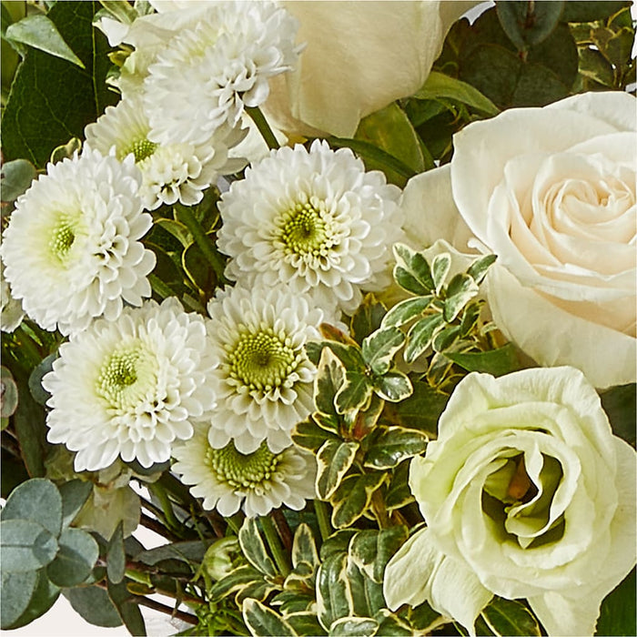 Cashmere Bouquet – PANDA FLOWERS CANADA INC, Calgary AB