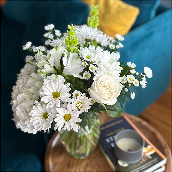 Classic Ivory – A Florist Original – PANDA FLOWERS CANADA INC, Calgary AB