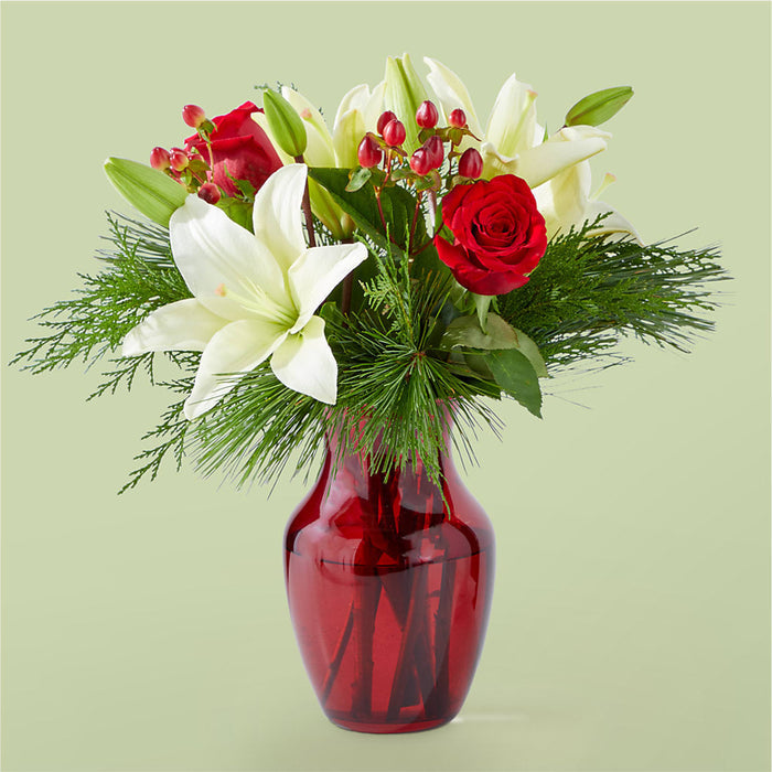Evergreen Delight Bouquet – PANDA FLOWERS CANADA INC, Calgary AB