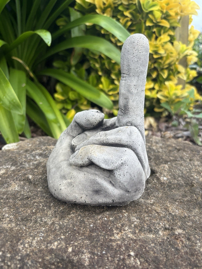22nice4me Garden Statues finger up concrete ornament in grey, hand-painted and suitable for outdoor garden decor.