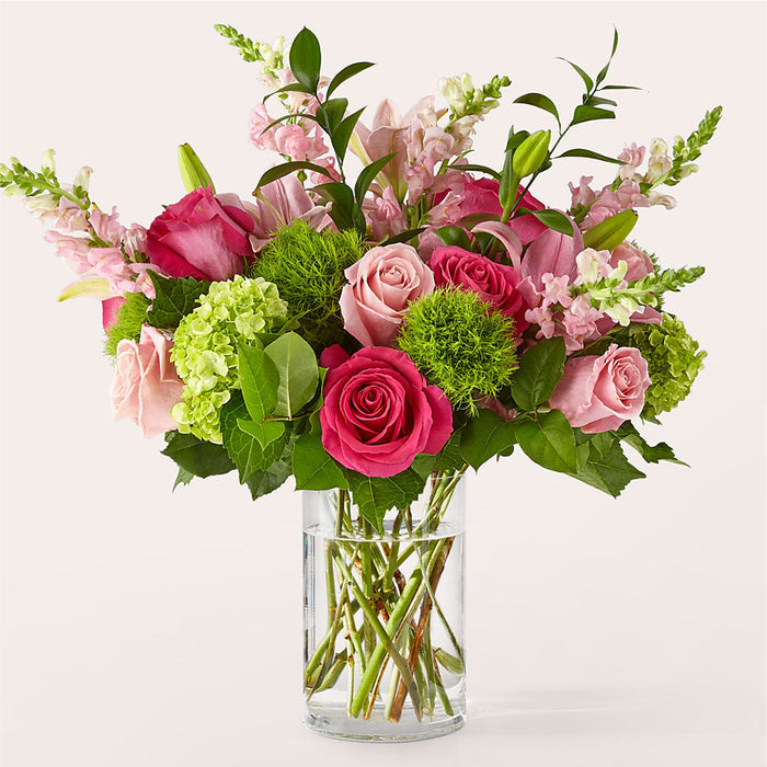 Fit for a Queen Luxury Bouquet – PANDA FLOWERS CANADA INC, Calgary AB