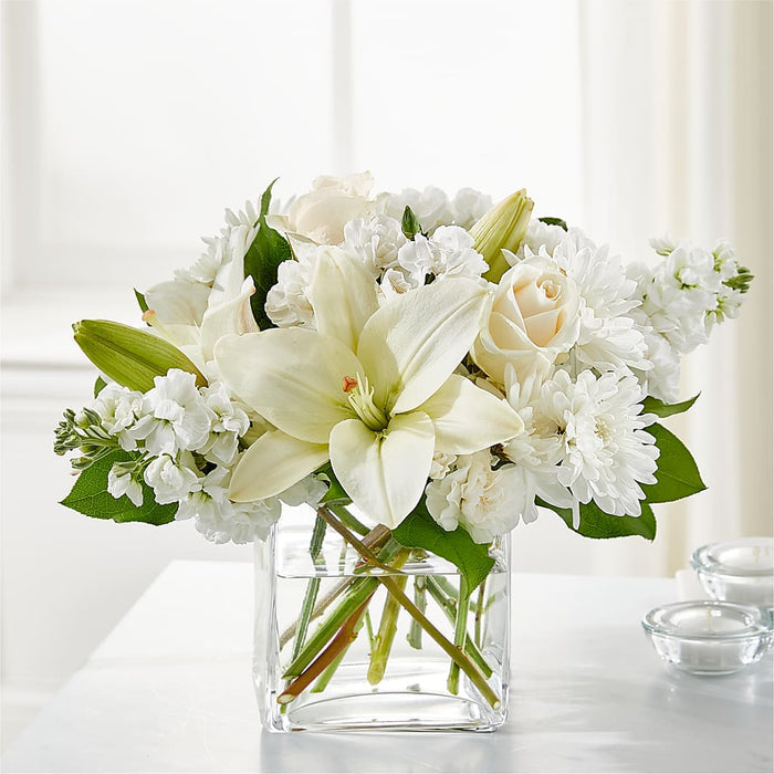 Gentle Breeze Bouquet – PANDA FLOWERS CANADA INC, Calgary AB