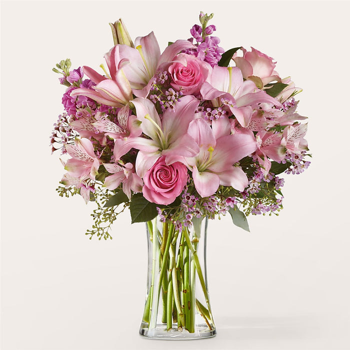 Gentle Gesture Bouquet – PANDA FLOWERS CANADA INC, Calgary AB