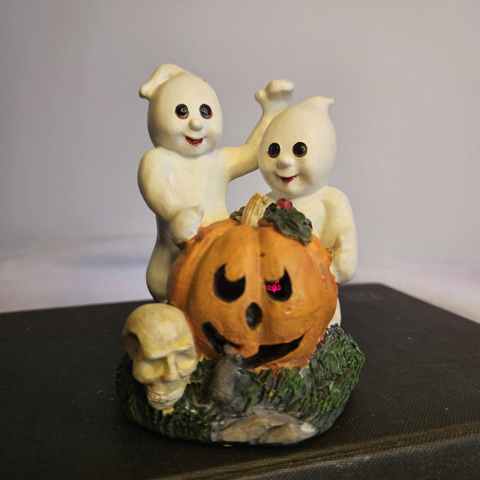 Ghosts and Pumpkin Figurine - Light up Pumpkin - Harvest Collection - Young Inc. - 2001 - Original Box