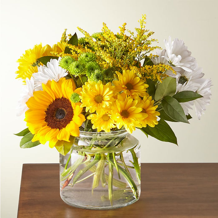 Hello Sunshine Bouquet – PANDA FLOWERS CANADA INC, Calgary AB