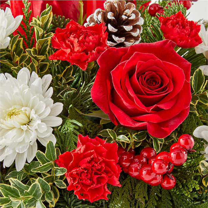 Holiday Soiree Centerpiece – PANDA FLOWERS CANADA INC, Calgary AB