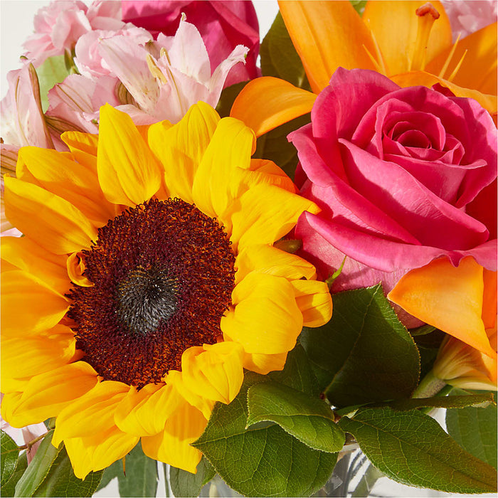 In Full Swing Bouquet – PANDA FLOWERS CANADA INC, Calgary AB