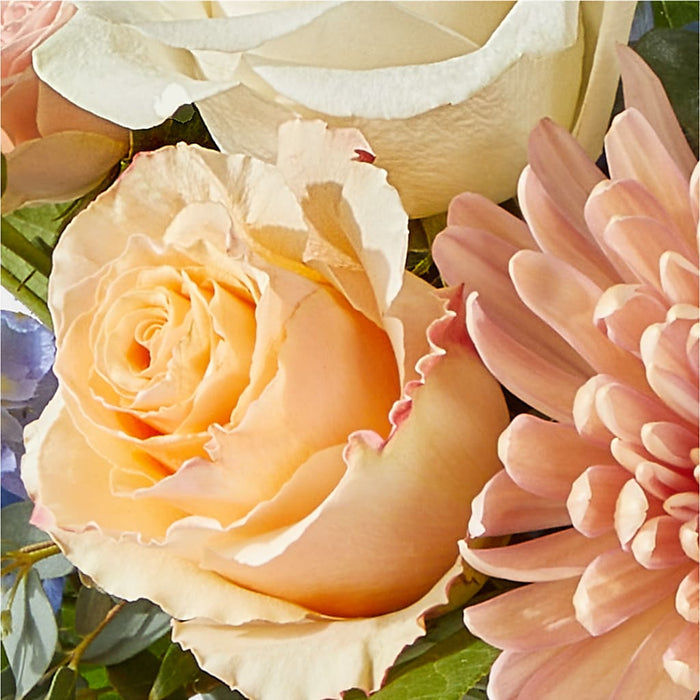 Inspired Bouquet – PANDA FLOWERS CANADA INC, Calgary AB