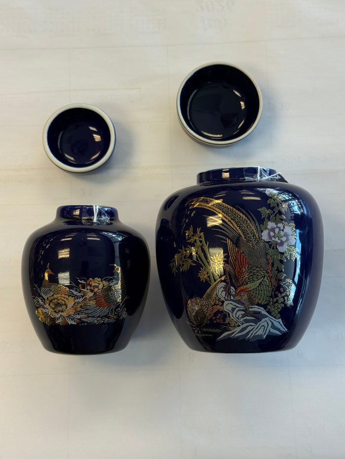 Japanese Cobalt Blue Lidded Ginger Jar Set