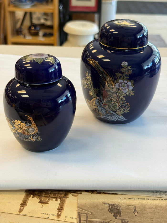 Japanese Cobalt Blue Lidded Ginger Jar Set