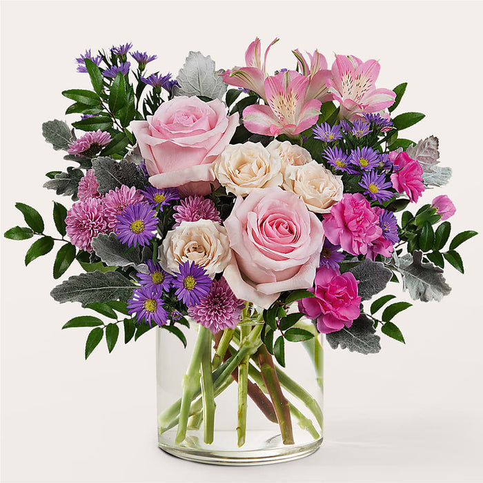 Light as a Feather Bouquet – PANDA FLOWERS CANADA INC, Calgary AB