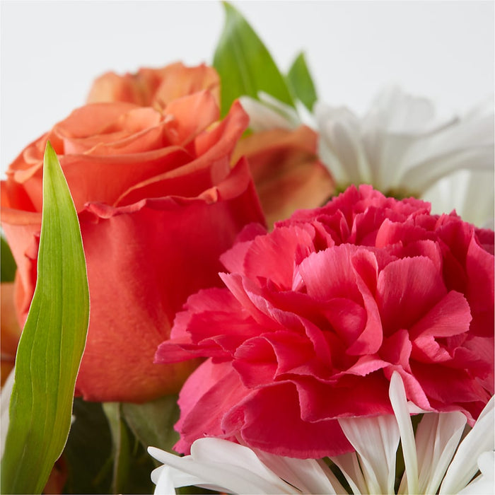 Oopsie Daisy Bouquet – PANDA FLOWERS CANADA INC, Calgary AB
