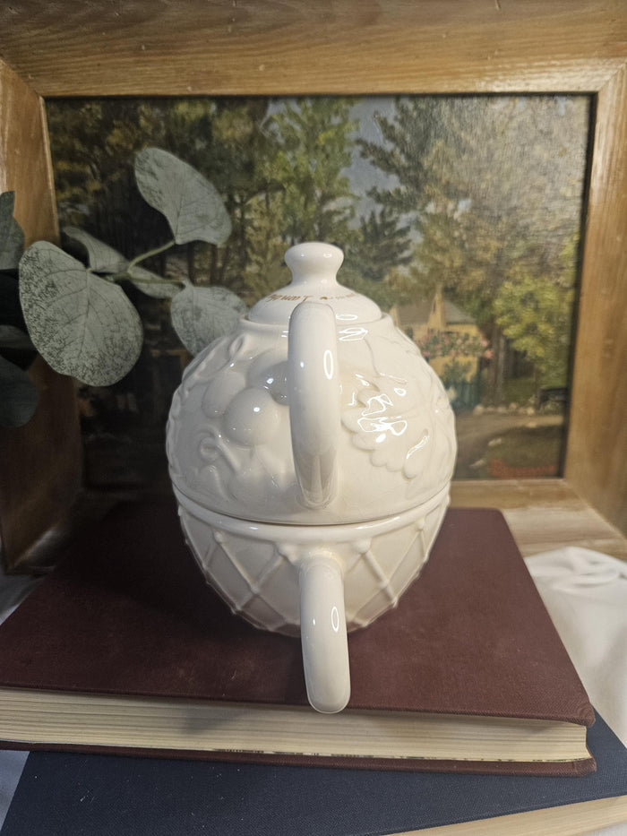 Parable Teapot and Cup for One - Farmhouse