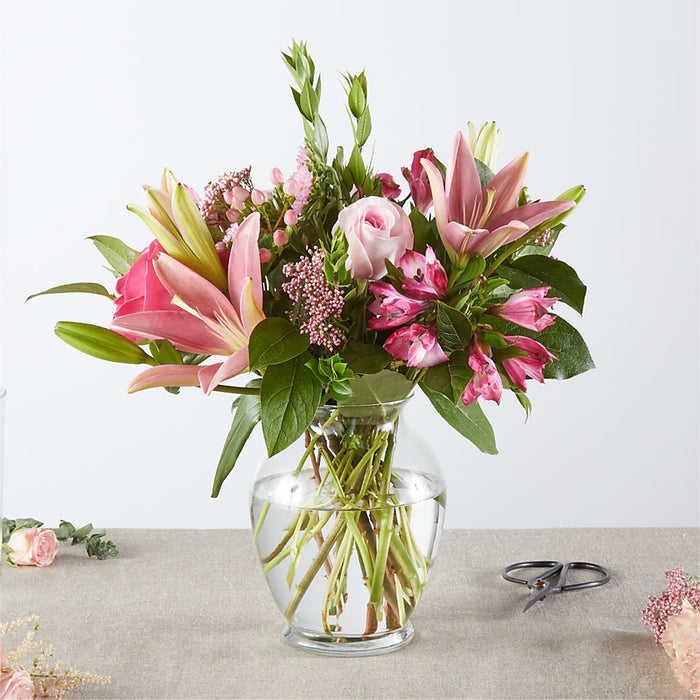 Pink Ribbon - A Florist Original – PANDA FLOWERS CANADA INC, Calgary AB