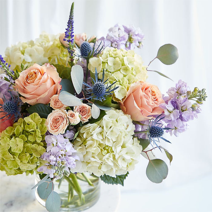 Porch Swing Bouquet – PANDA FLOWERS CANADA INC, Calgary AB