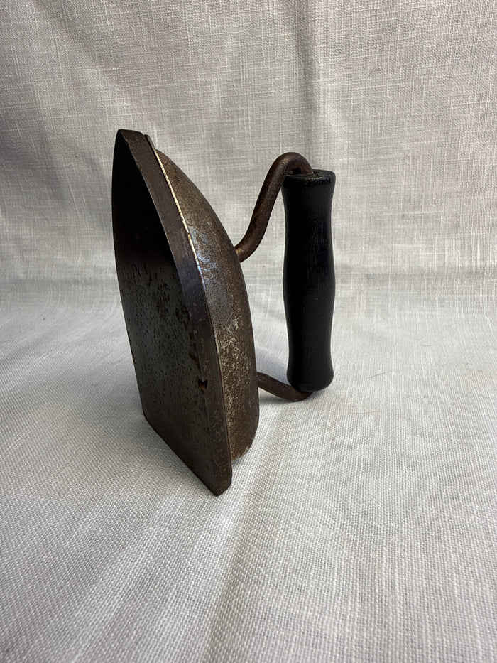Small Decorative Child’s Sad Iron 13