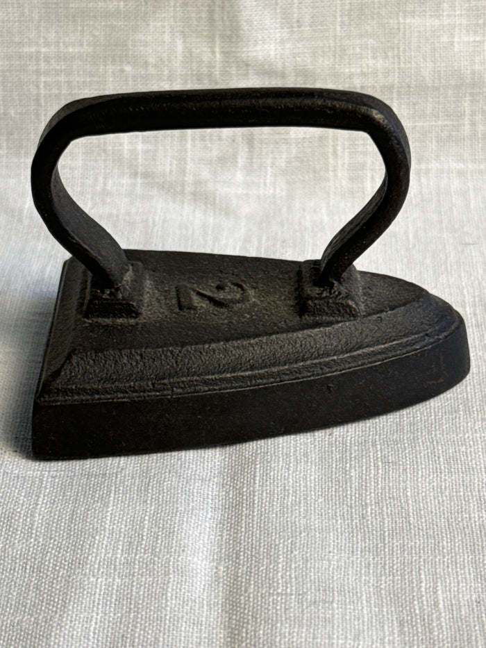 Small Decorative Child’s Sad Iron 4
