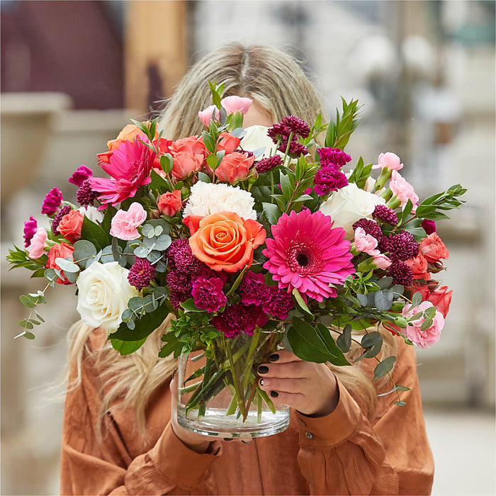 Smell the Roses Bouquet – PANDA FLOWERS CANADA INC, Calgary AB